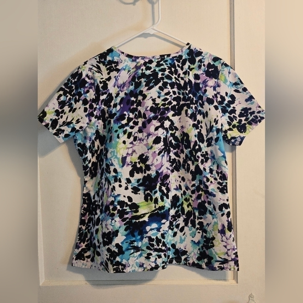 NWOT, ScrubStar, Women's Multicolor Scrub Top, Size: Medium, Gorgeous Top!!! - Picture 2 of 9